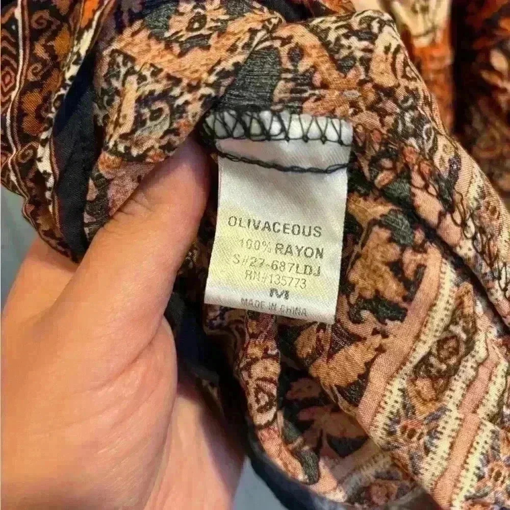 Olivacious size medium dress - Picture 5 of 6